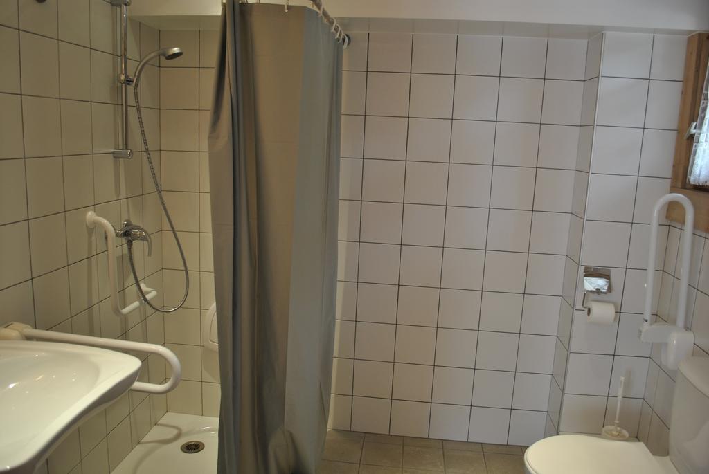 Fleur Des Neiges Hostel Chamonix Szoba fotó